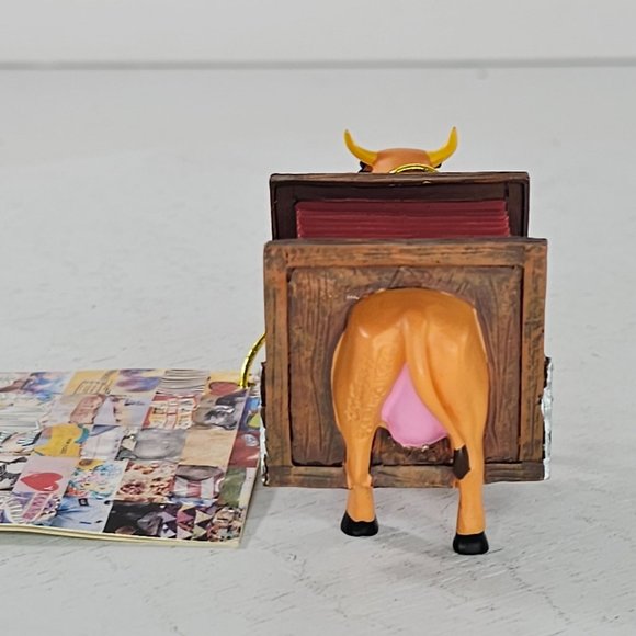 Cow Parade Mini Moo Cow Cam Figurine With Tage #23126 - Picture 7 of 8